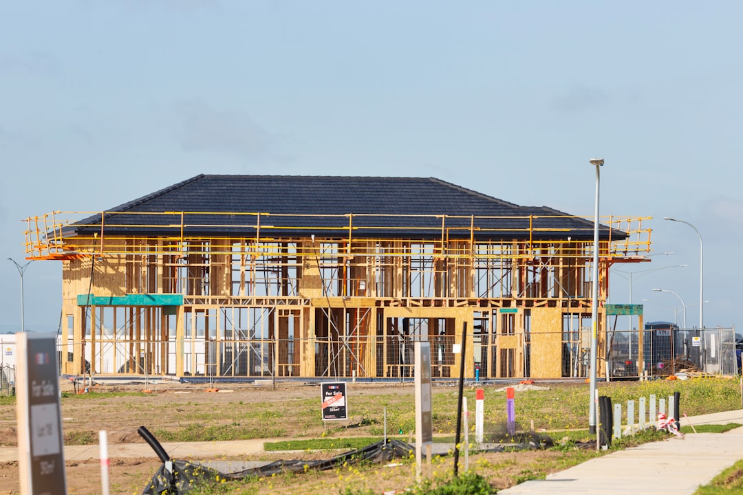Como escolher o equipamento certo para a sua obra